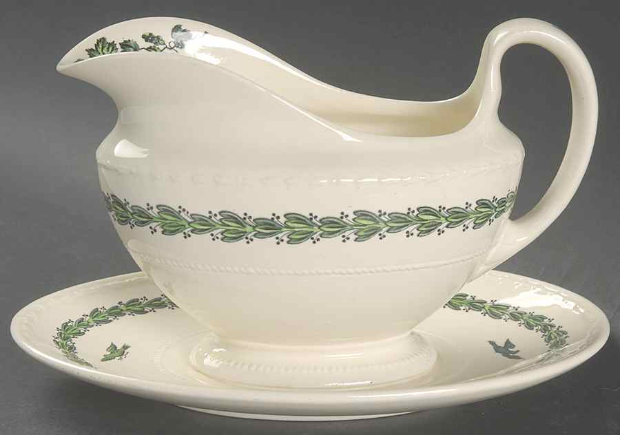 Hereford Gravy Boat with Attached Underplate by Wedgwood-1