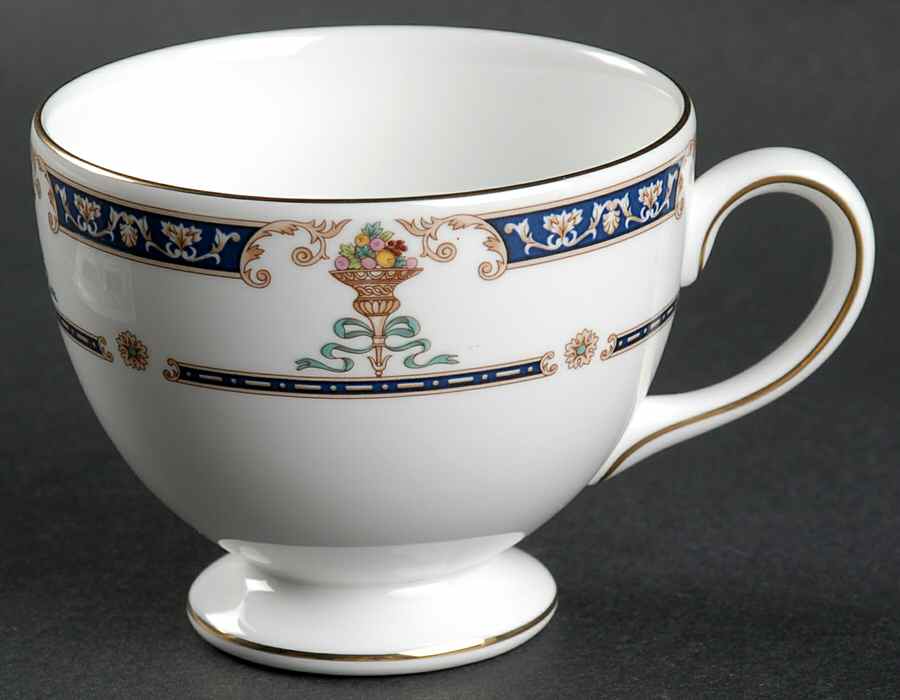 Highgrove Footed Cup by Wedgwood-1