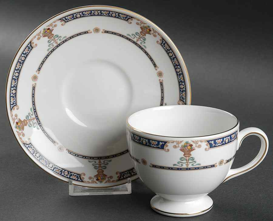 Highgrove Footed Cup & Saucer Set by Wedgwood-1