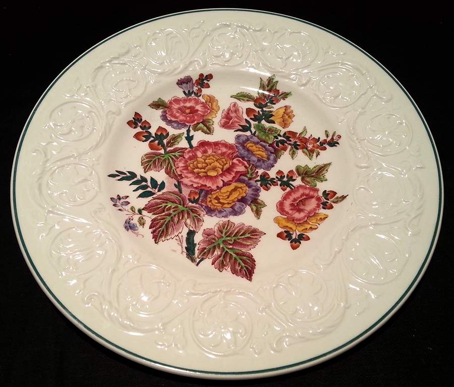 Hollyhock Luncheon Plate by Wedgwood-1
