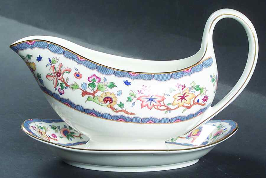 Huntingdon Gravy Boat & Underplate by Wedgwood-1