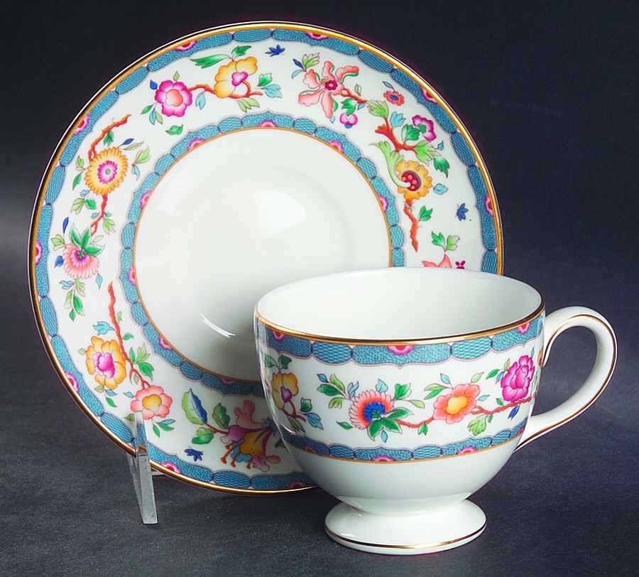 Huntingdon Footed Cup & Saucer Set by Wedgwood-1
