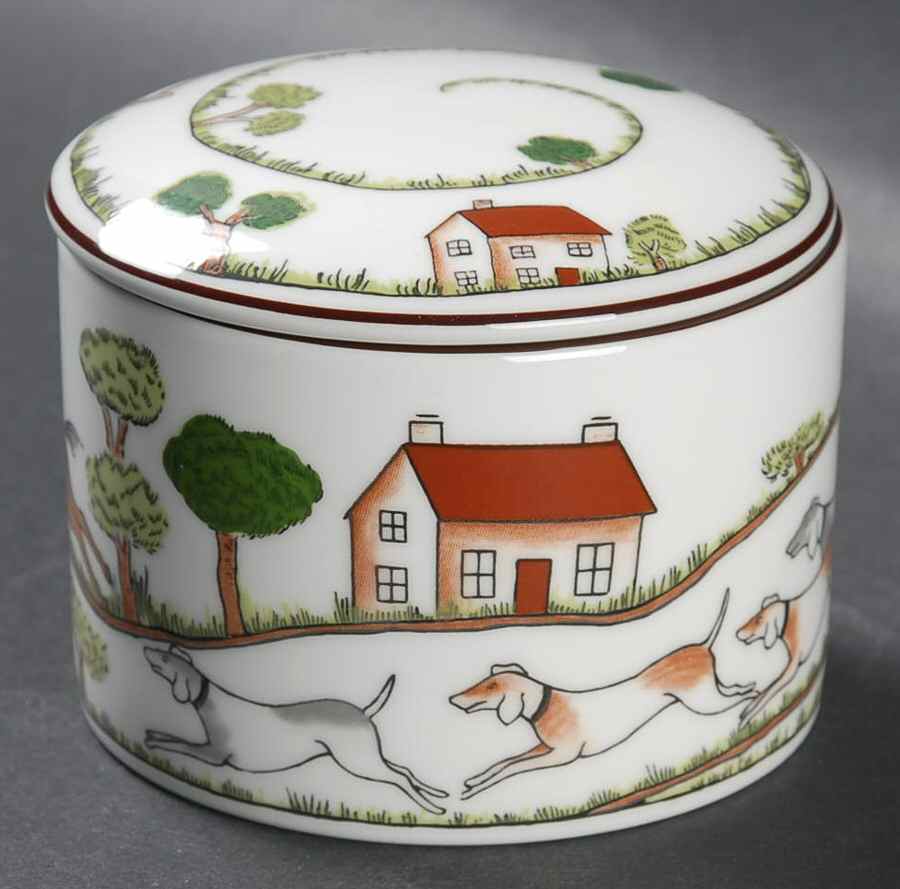 Hunting Scene Round Box & Lid by Wedgwood-1