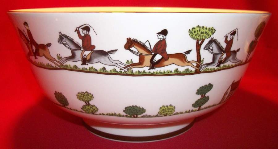 Hunting Scene 10" Large Salad Serving Bowl by Wedgwood-1