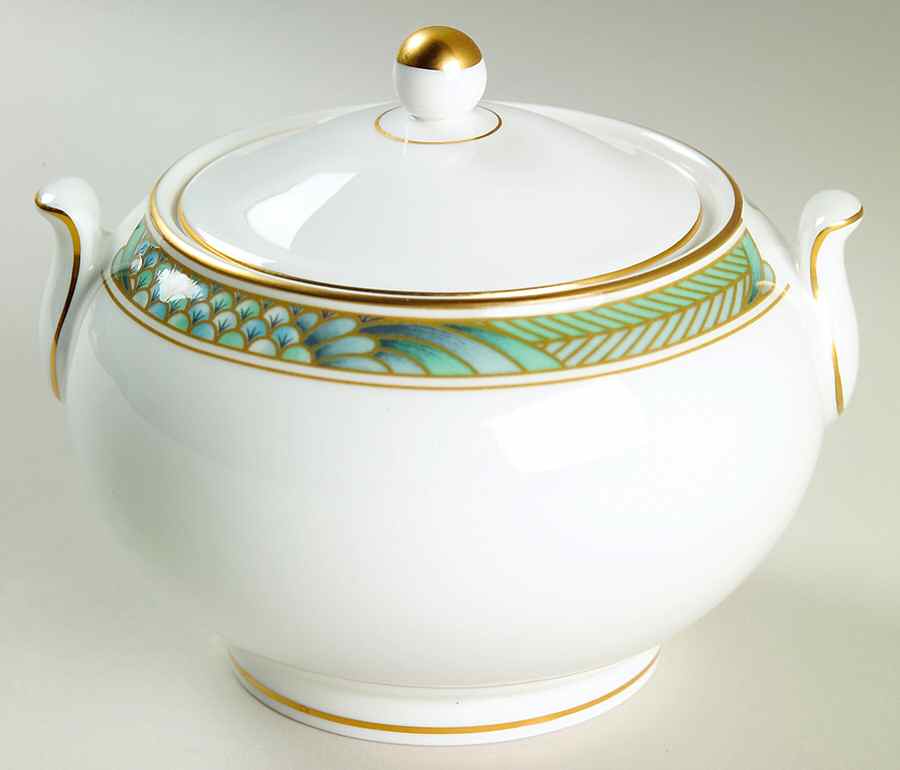 Icarus 146 Shape Sugar Bowl & Lid by Wedgwood-1