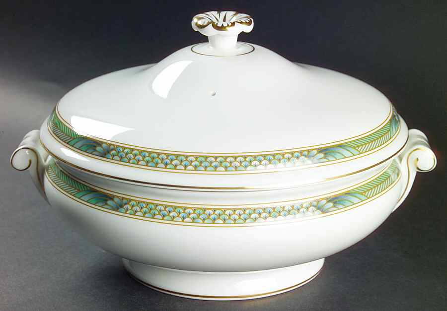 Icarus Round Covered Vegetable by Wedgwood-1