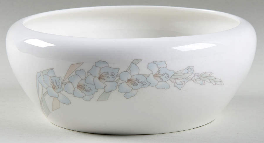 Ice Flower 7" Round Vegetable Bowl by Wedgwood-1
