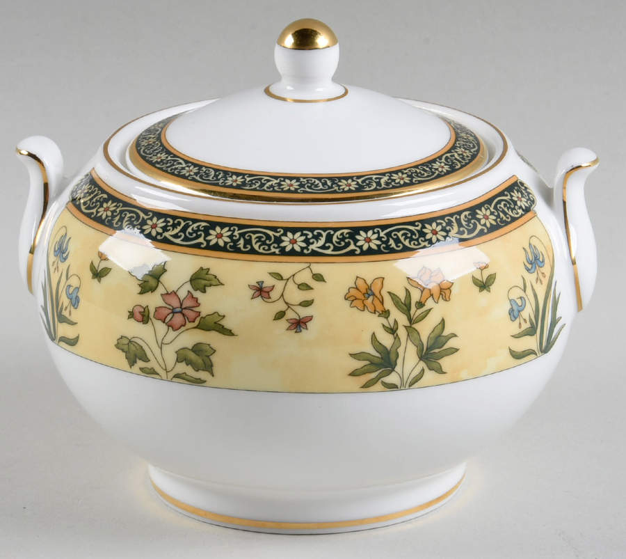 India 146 Shape Sugar Bowl & Lid by Wedgwood-1