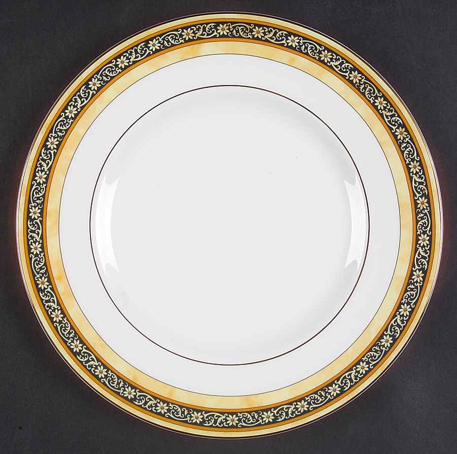 India Luncheon Plate by Wedgwood-1