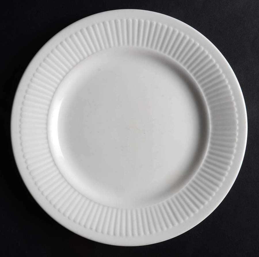 Insignia Luncheon Plate by Wedgwood-1
