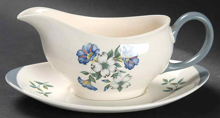 Isis Gravy Boat & Underplate by Wedgwood-1