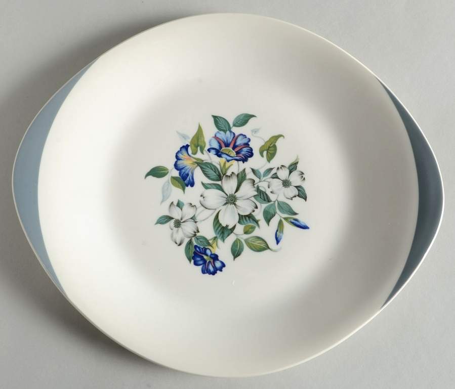 Isis Handled Cake Plate by Wedgwood-1