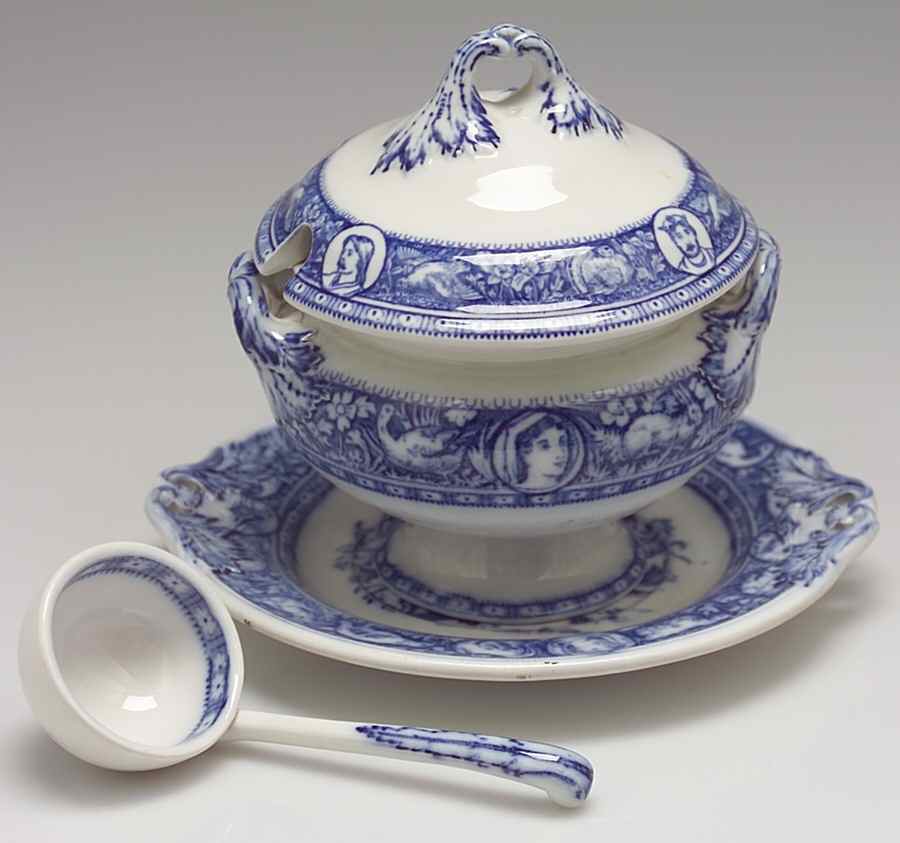 Ivanhoe (Flow Blue) Sauce Boat & Lid & Underplate & Ladle by Wedgwood-1