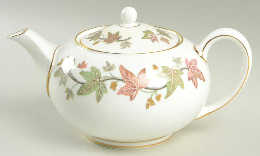 Ivyhouse Mini Teapot & Lid by Wedgwood-1