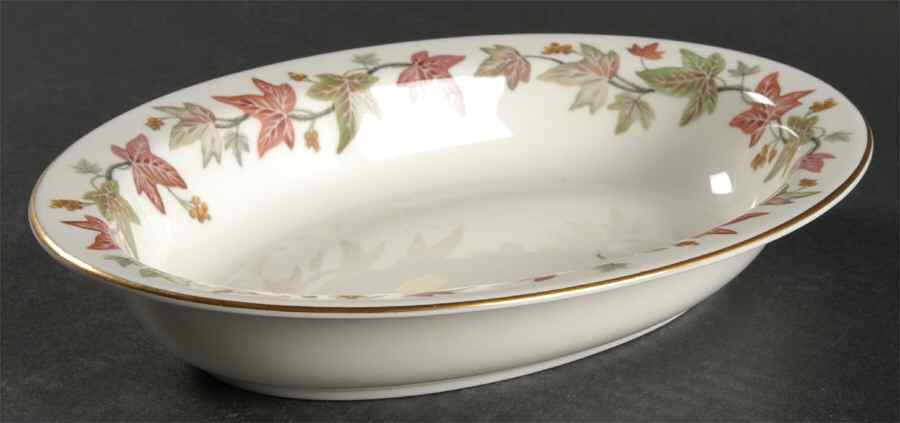 Ivyhouse 10" Oval Vegetable Bowl by Wedgwood-1