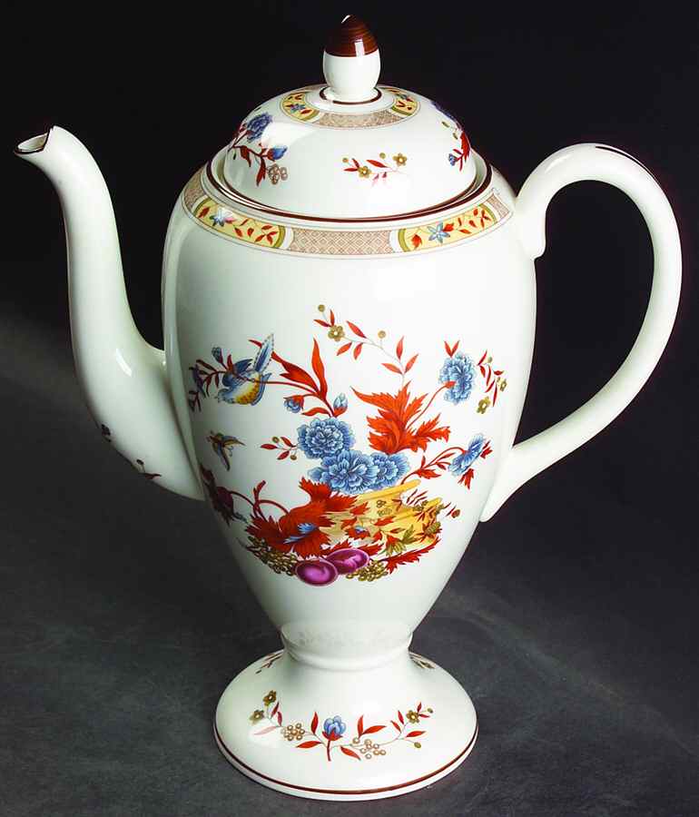 Jamestown Coffee Pot & Lid by Wedgwood-1
