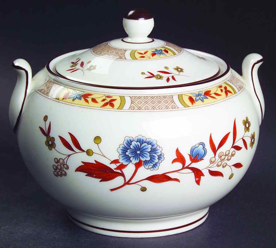 Jamestown 146 Shape Sugar Bowl & Lid by Wedgwood-1