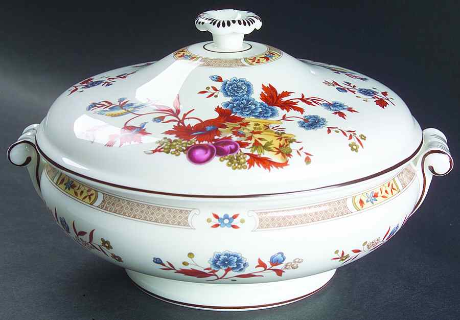 Jamestown Round Covered Vegetable by Wedgwood-1