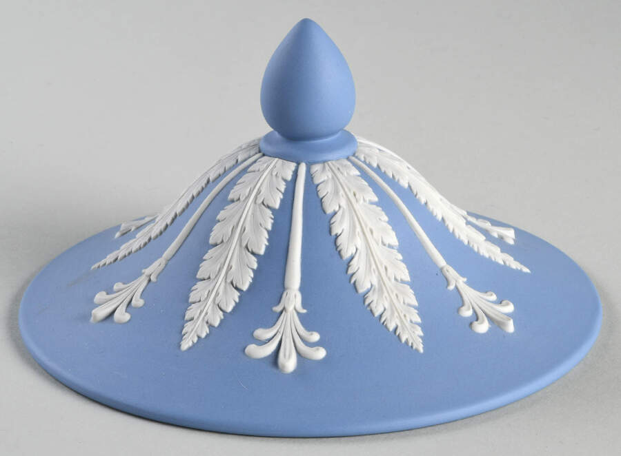 Cream Color on Lavender (Pale Blue) Jasperware Lid for Vase/Urn by Wedgwood-1