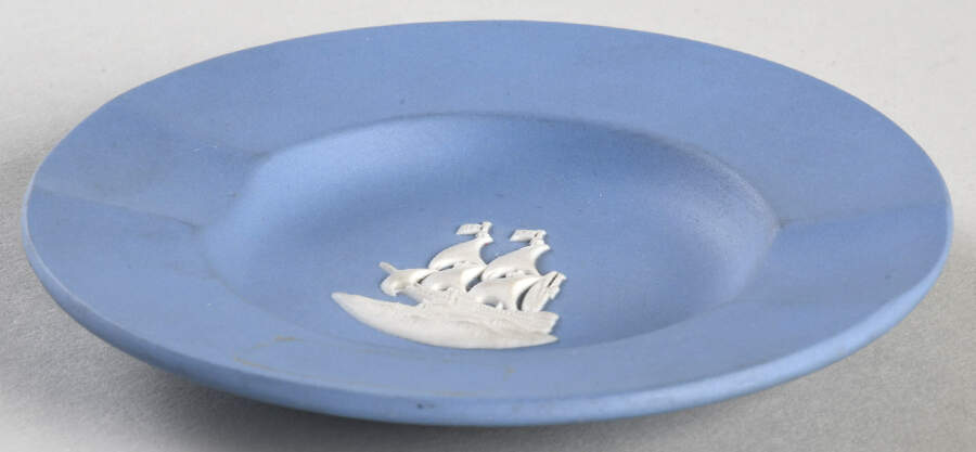 Cream Color on Lavender (Pale Blue) Jasperware 2 Slot Round Ashtray by Wedgwood-1