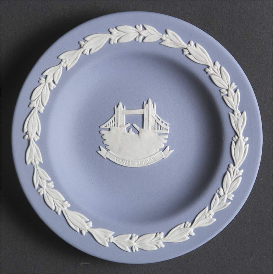 Cream Color on Lavender (Pale Blue) Jasperware Round Landmark Tray by Wedgwood-1