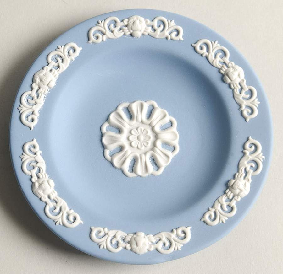 Cream Color on Lavender (Pale Blue) Jasperware 4" Round Tray by Wedgwood-1