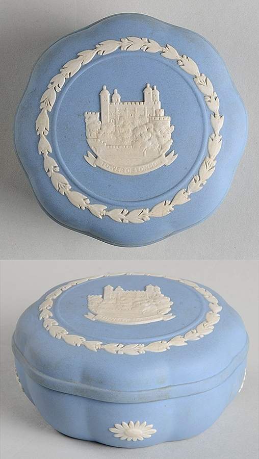 Cream Color on Lavender (Pale Blue) Jasperware Small Scallop Landmarks Candy Box by Wedgwood-1