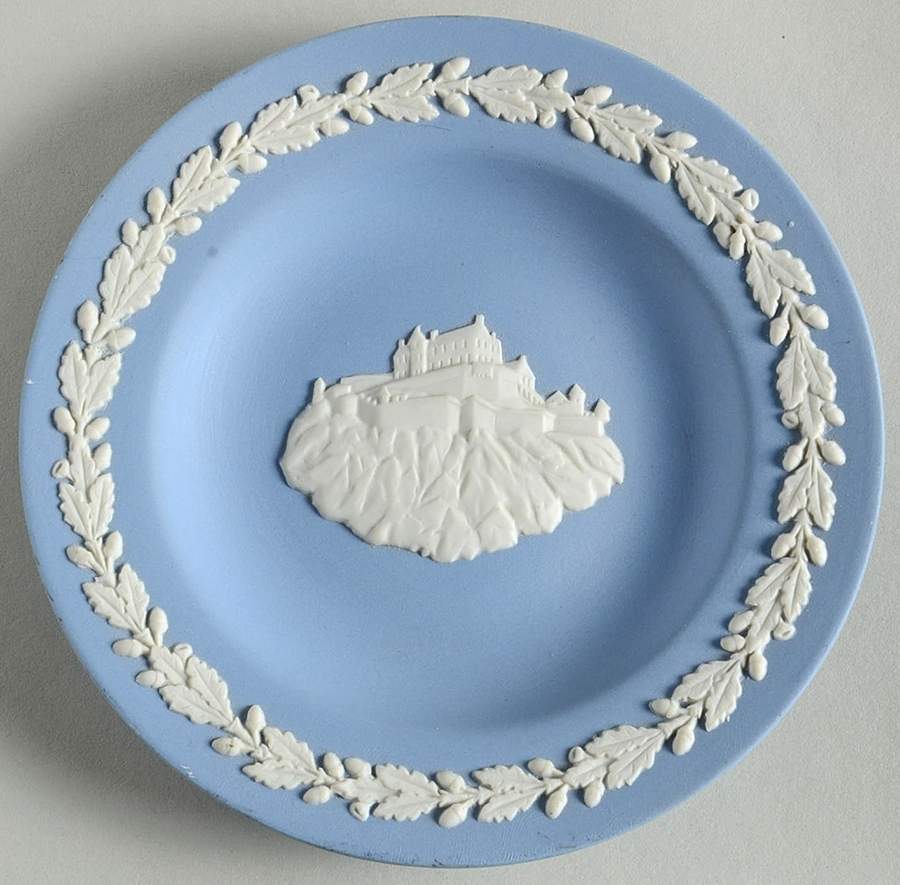 Cream Color on Lavender (Pale Blue) Jasperware Round Landmark Tray by Wedgwood-1