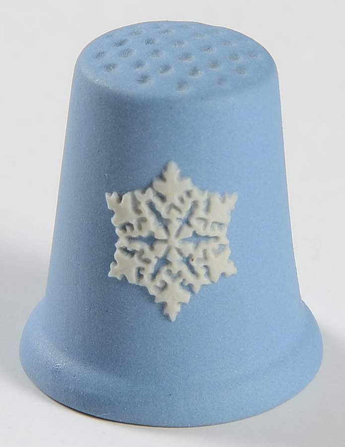 Cream Color on Lavender (Pale Blue) Jasperware Thimble by Wedgwood-1