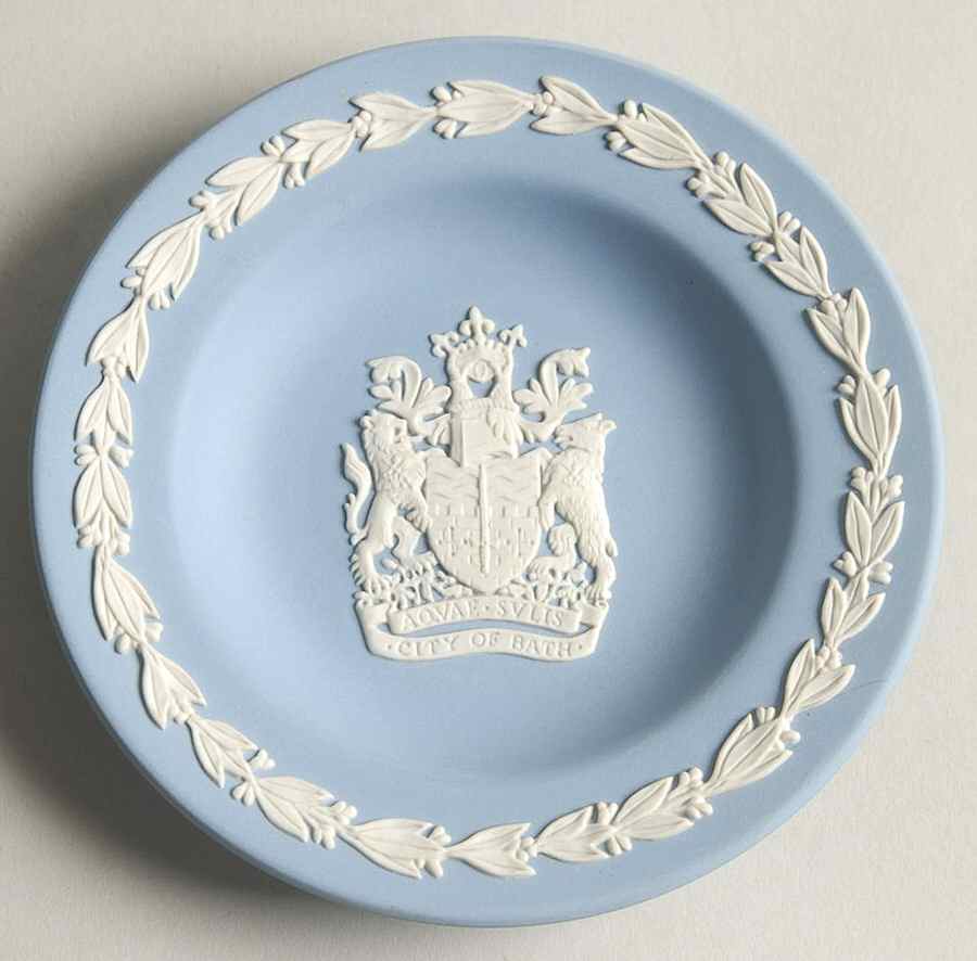 Cream Color on Lavender (Pale Blue) Jasperware Round Landmark Tray by Wedgwood-1