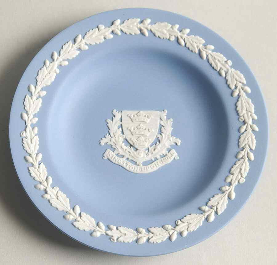 Cream Color on Lavender (Pale Blue) Jasperware Round Landmark Tray by Wedgwood-1