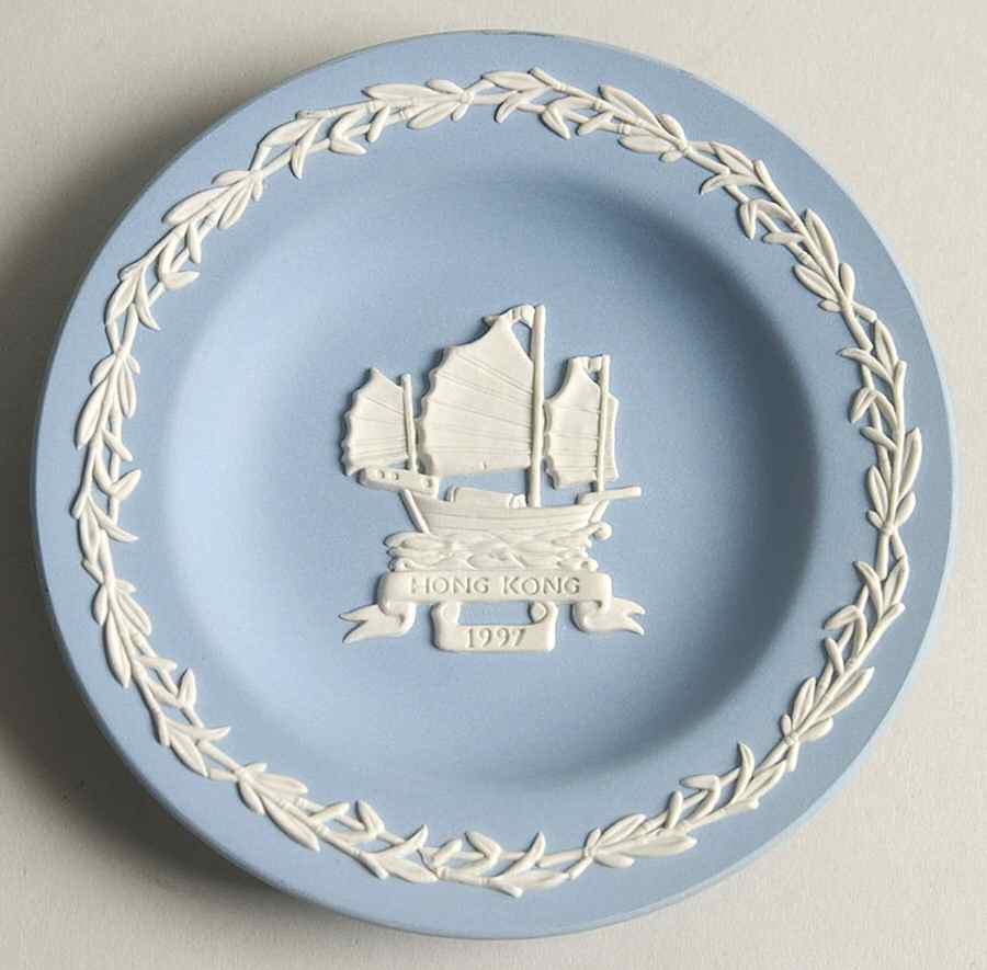 Cream Color on Lavender (Pale Blue) Jasperware Round Landmark Tray by Wedgwood-1