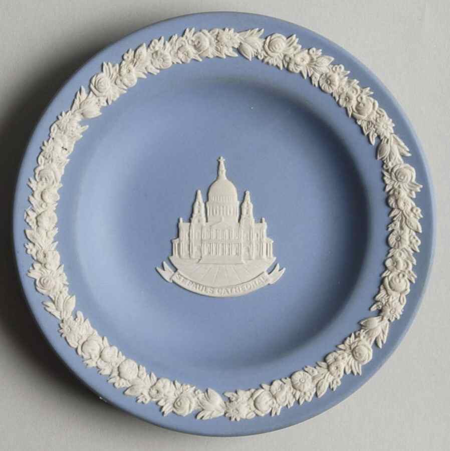 Cream Color on Lavender (Pale Blue) Jasperware Round Landmark Tray by Wedgwood-1