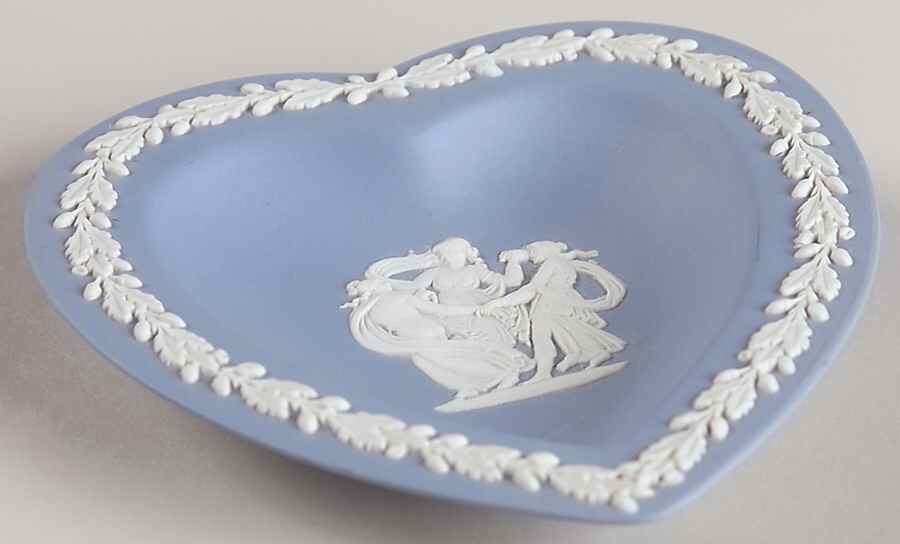 Cream Color on Lavender (Pale Blue) Jasperware Small Heart Shape Ashtray by Wedgwood-1