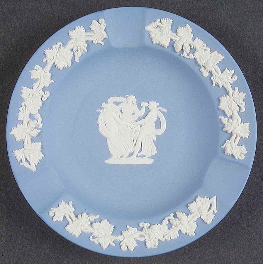 Cream Color on Lavender (Pale Blue) Jasperware 3 Slot Round Ashtray by Wedgwood-1