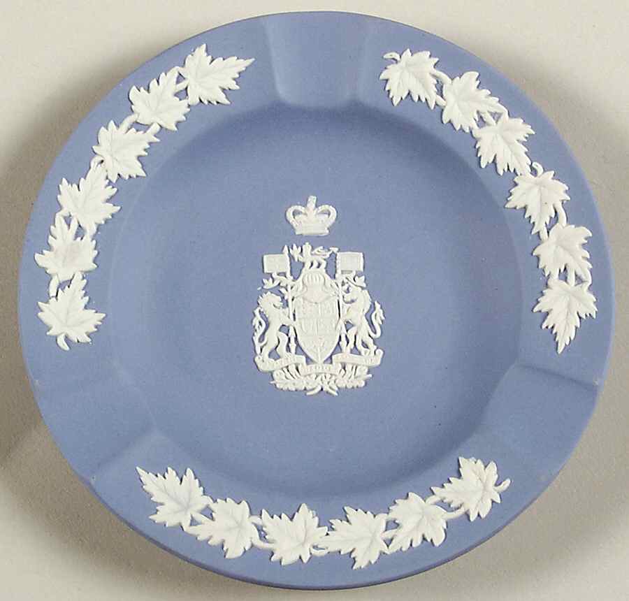 Cream Color on Lavender (Pale Blue) Jasperware 3 Slot Round Ashtray by Wedgwood-1