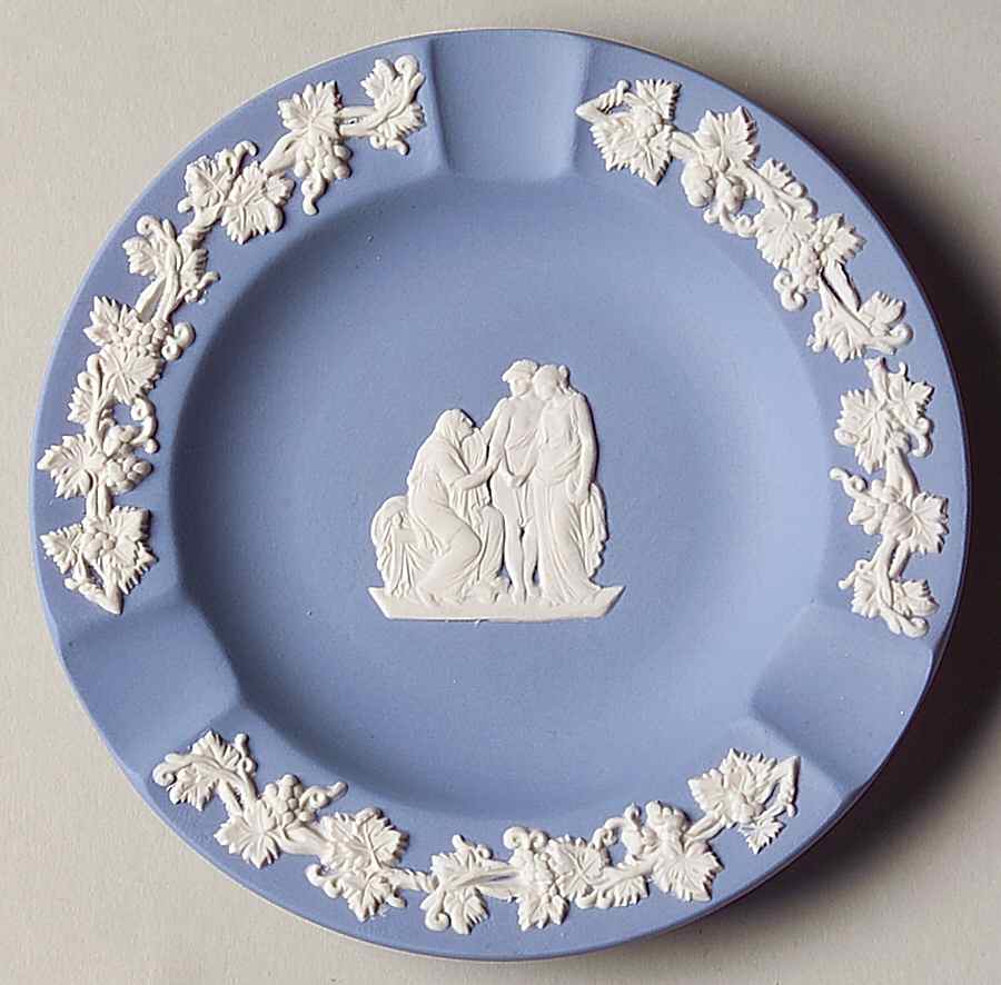 Cream Color on Lavender (Pale Blue) Jasperware 3 Slot Round Ashtray by Wedgwood-1
