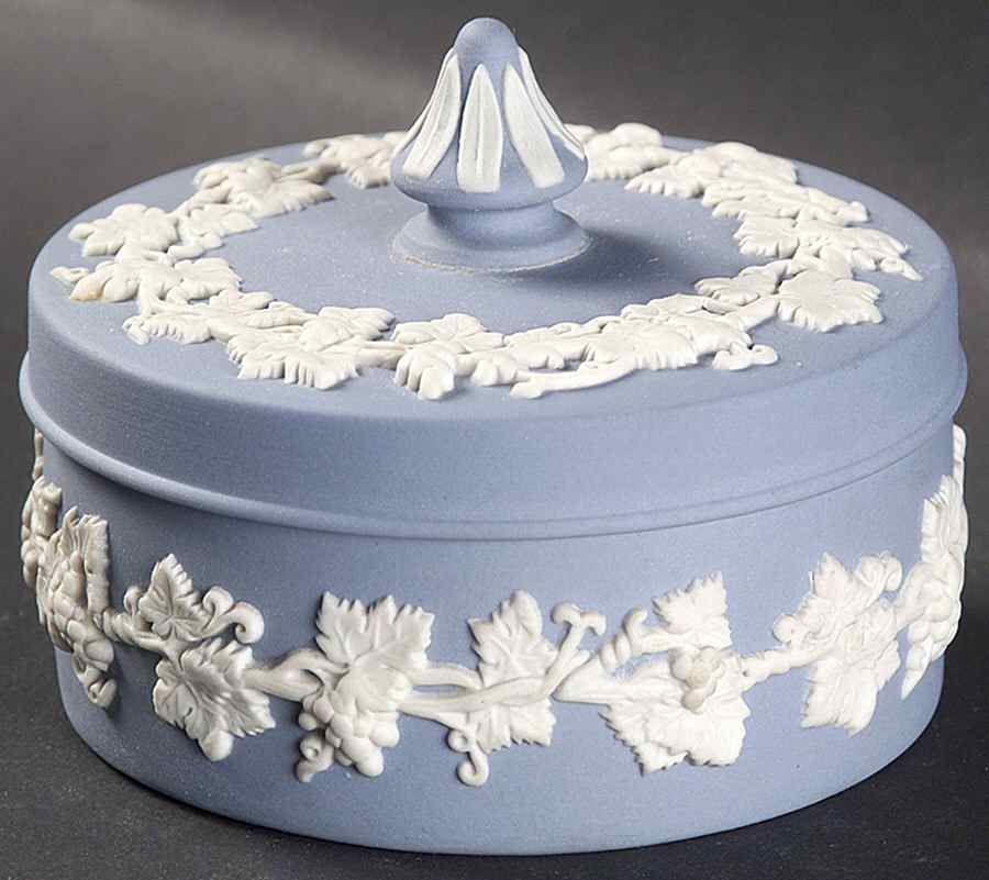 Cream Color on Lavender (Pale Blue) Jasperware Small Spiked Knob Box by Wedgwood-1