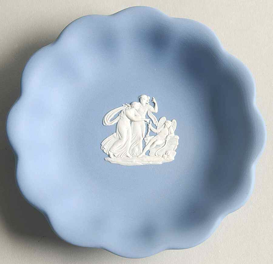 Cream Color on Lavender (Pale Blue) Jasperware Round Scalloped Compotier by Wedgwood-1