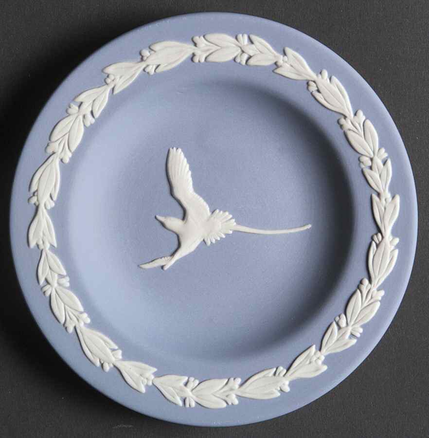 Cream Color on Lavender (Pale Blue) Jasperware Animal Round Tray by Wedgwood-1