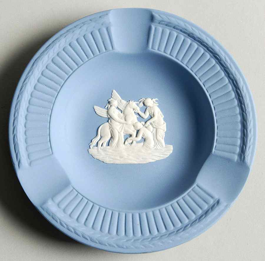 Cream Color on Lavender (Pale Blue) Jasperware Fluted 3 Slots Round Ashtray by Wedgwood-1