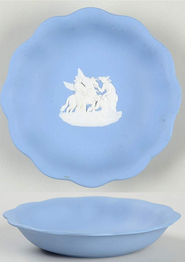 Cream Color on Lavender (Pale Blue) Jasperware Round Scalloped Compotier by Wedgwood-1