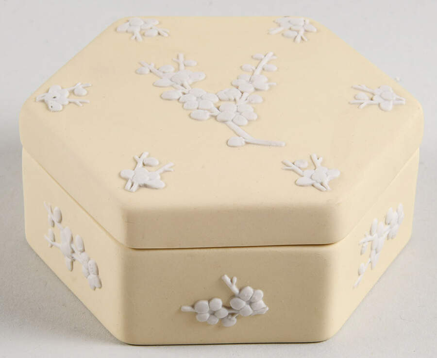 Cream Color on Primrose Jasperware Hexagonal Box & Lid by Wedgwood-1