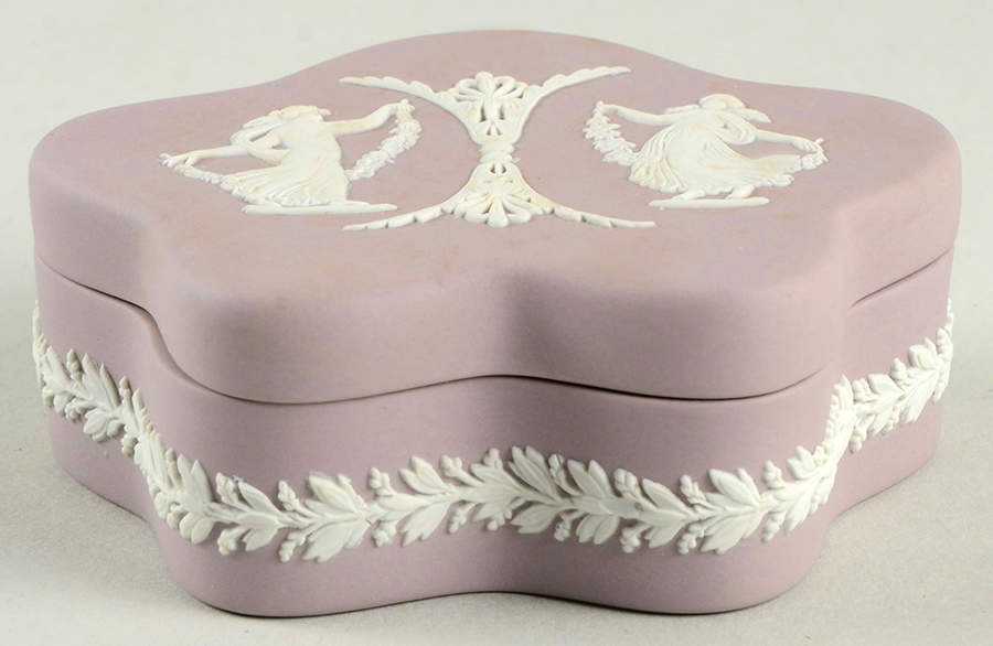 Cream Color on Lilac Jasperware Pentefoil Box & Lid by Wedgwood-1