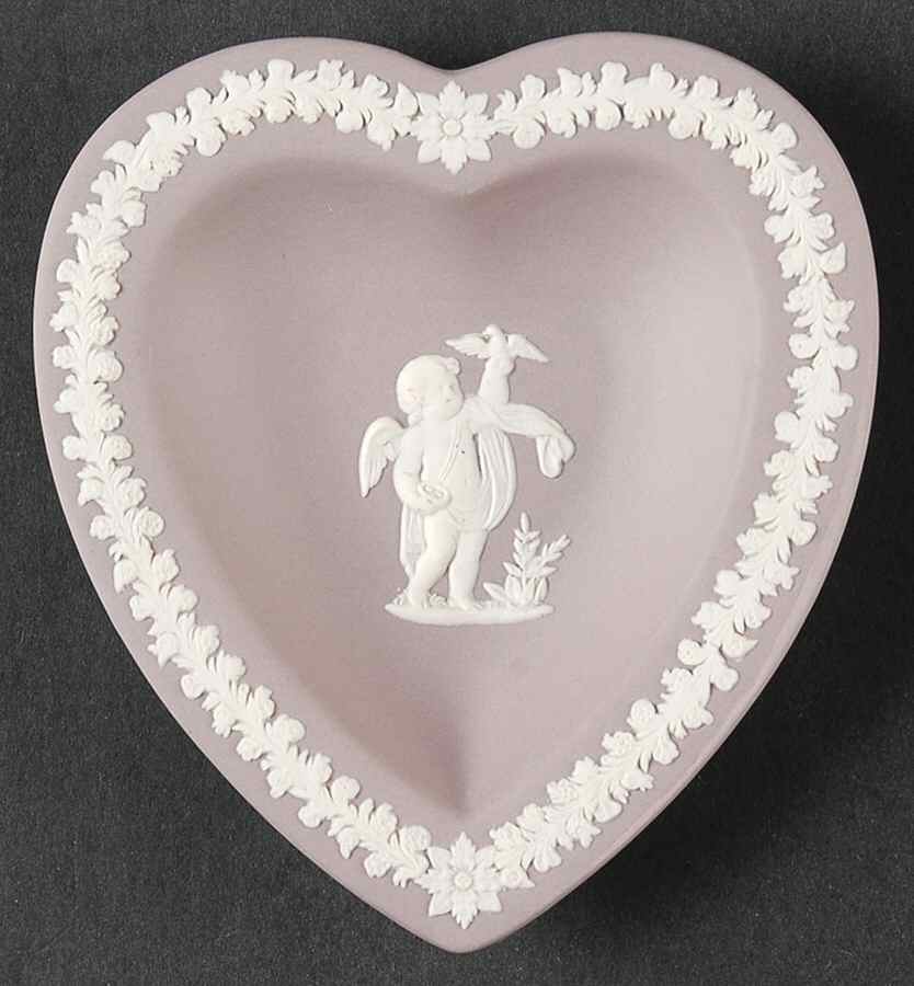 Cream Color on Lilac Jasperware Small Heart Shape Ashtray by Wedgwood-1