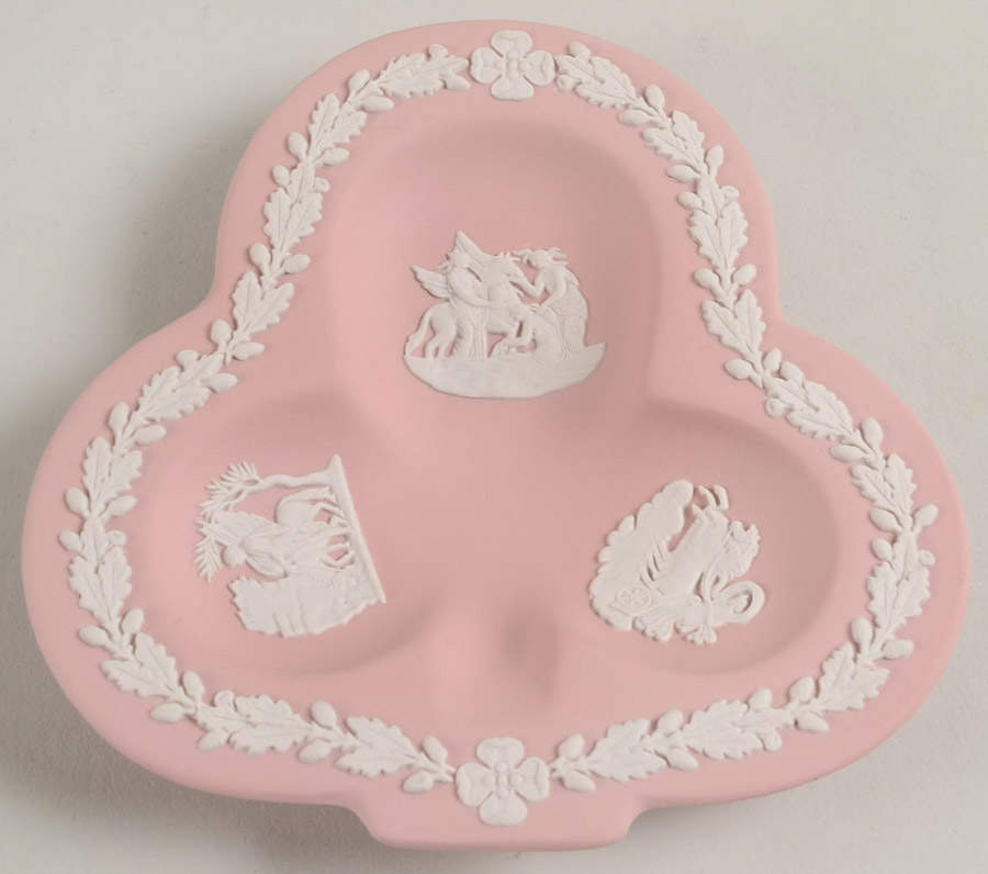 Cream Color on Pink Jasperware Small Club Shape Ashtray by Wedgwood-1