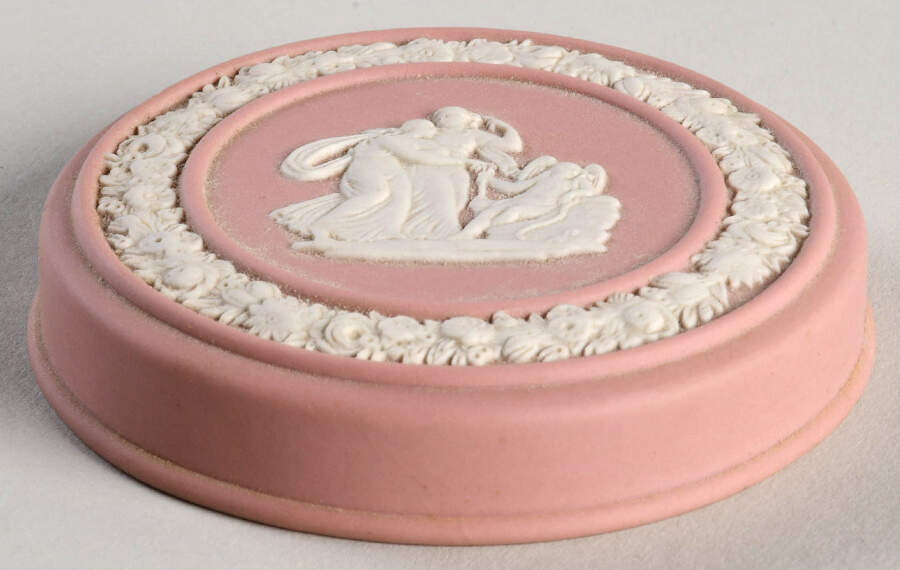Cream Color on Pink Jasperware Lid for 2" Round Box by Wedgwood-1