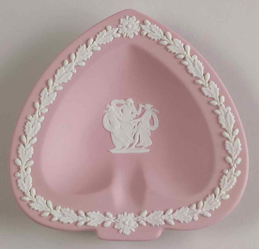 Cream Color on Pink Jasperware Small Spade Shape Ashtray by Wedgwood-1
