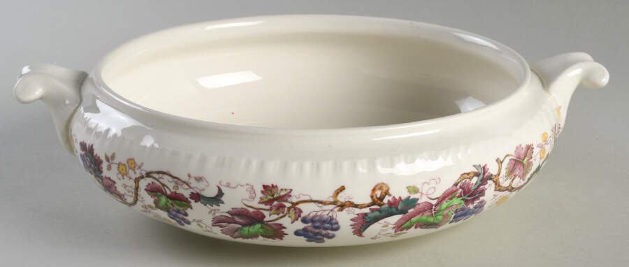 Jefferson Vine Round Vegetable No Lid by Wedgwood-1