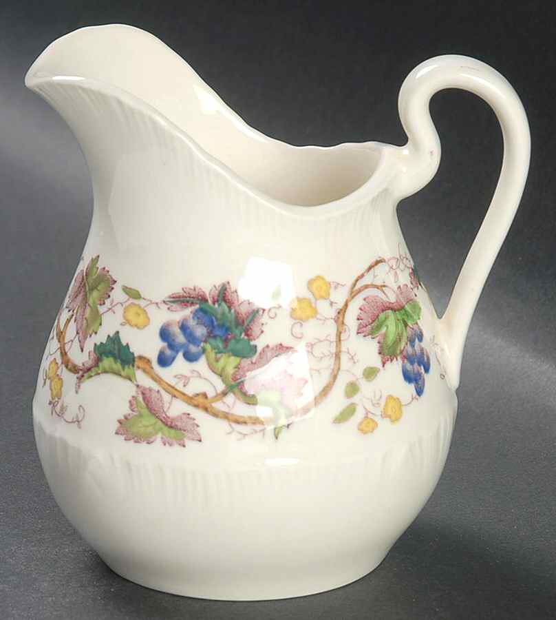 Jefferson Vine Creamer by Wedgwood-1